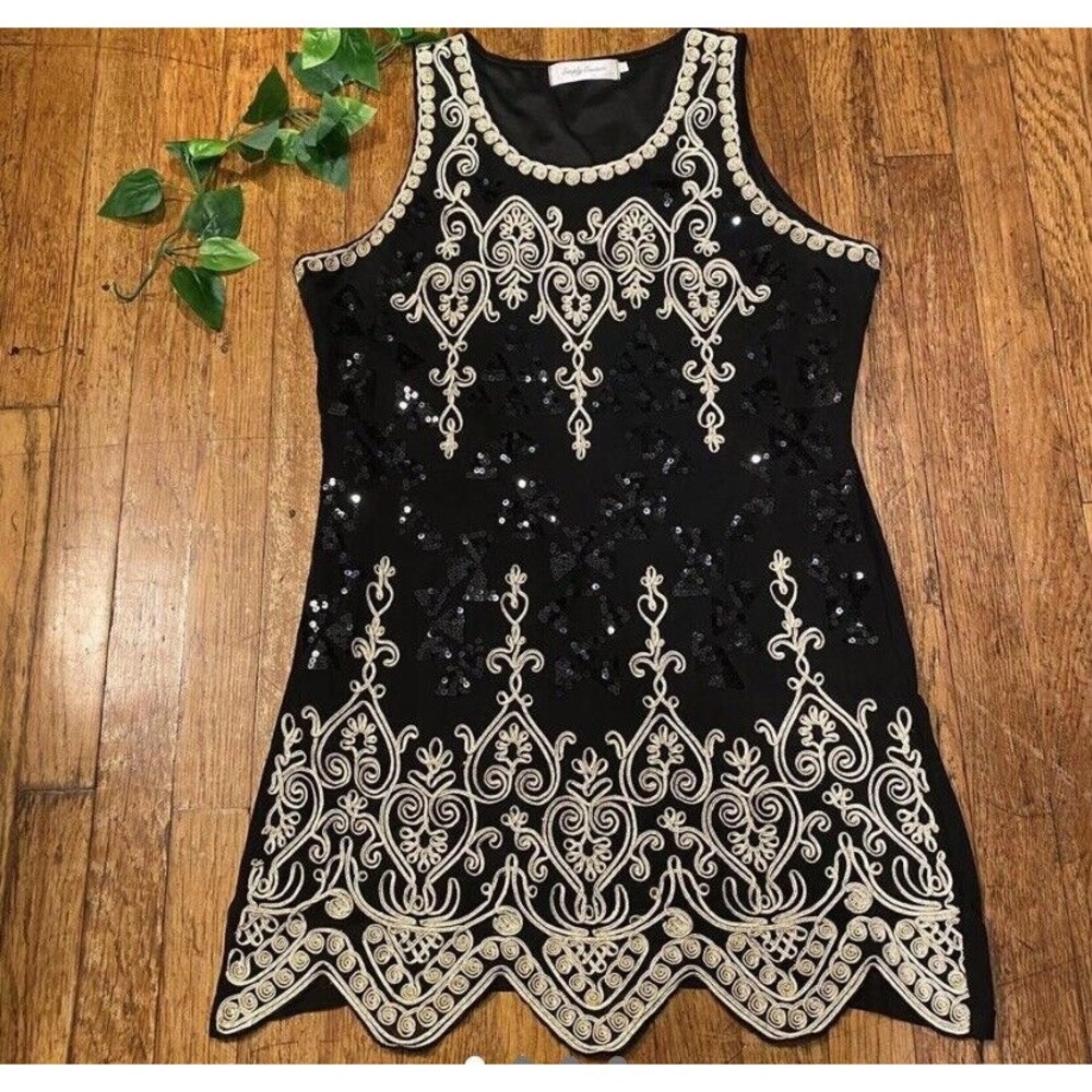 1920’s Inspired Black & Gold Sequin Art Deco Style Mini Flapper Cocktail Dress